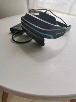 %title插图%num Dream Glass 4K高清无颗粒AR 一体机 开放式VR眼镜3D头戴式移动影院AR虚拟智能眼镜switch PS4游戏机无人机