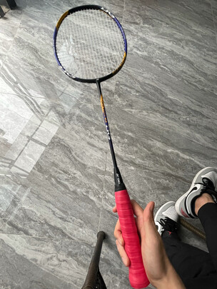 三,李宁羽毛球拍网友对比评测