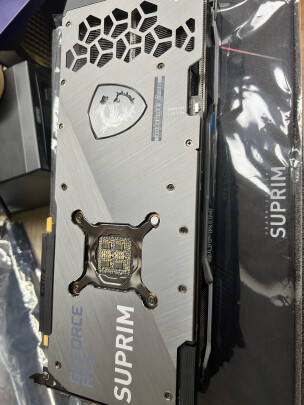%title插图%num 微星(MSI)超龙 GeForce RTX 3090 Ti SUPRIM X 24G 超旗舰 电竞游戏设计智能学习电脑独立显卡
