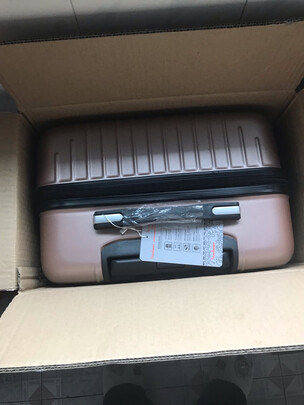 拉杆箱