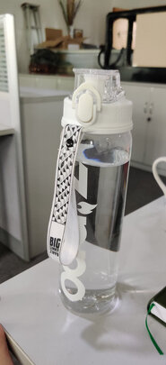 运动水壶
