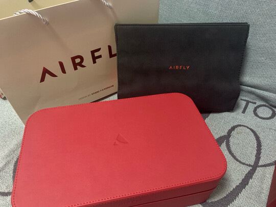 AIRFLY鱼子酱吹风机P1可以看看大家的吐槽,一招分真假