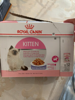 猫粮罐头