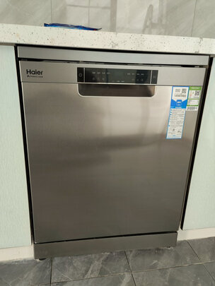 %title插图%num 海尔(Haier)洗碗机13套独立式80℃双微蒸汽智能油污感应烘干家用除菌消毒洗碗机 EW139166BK