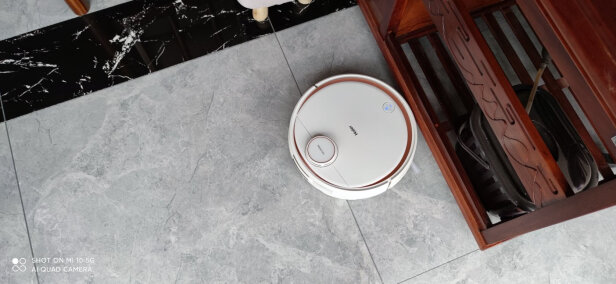 %title插图%num 海尔(Haier)扫地机器人 镭射激光导航 智能扫地机APP智控 拖地擦地一体机 宠物吸尘器家用 JX59