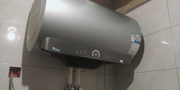 %title插图%num 海尔(Haier)电热水器储水式 3D速热一级能效 3300W家用变频 WiFi智能 升级防电MV5 80升【4-6人】