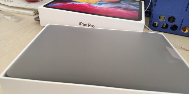 Apple iPad靠谱吗？手感够不够好，尺寸合适吗？