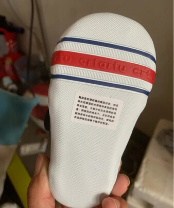 婴儿鞋子