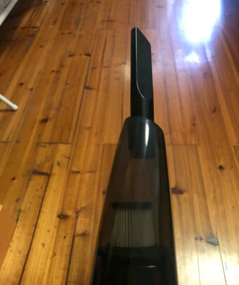 车载吸尘器