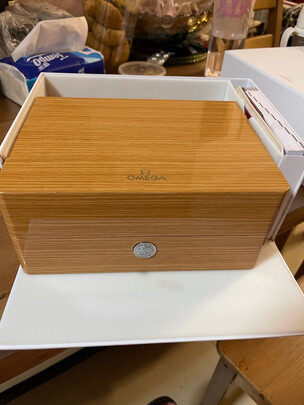 手表|客观评价欧米茄210.30.42.20.06.001手表怎么样？上手三周说真相