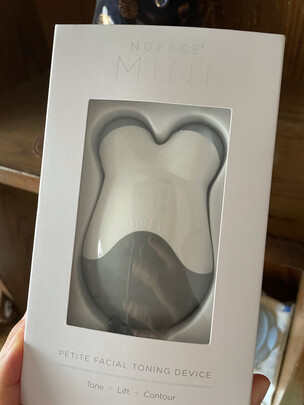 Nufacemini美容仪|【热搜头条】NuFACE美容仪好不好用？来听听体验感受
