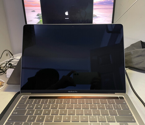 AppleMacBook|独家剖析Apple MacBook Pro怎么样?用后一周问题出来了?
