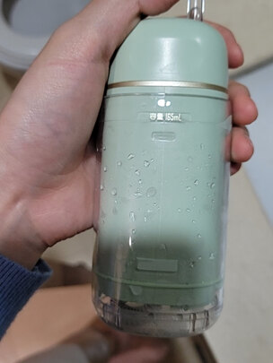 冲牙器