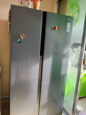 冰箱|独家剖析美的果润精储系列冰箱怎么样?上手一周讲体验感受实情？