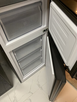 海尔冰箱235升选购容忽然的三大要点