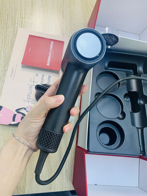 真实评测曝光：AIRFLYP1鱼子酱吹风机怎么样?不看后悔！