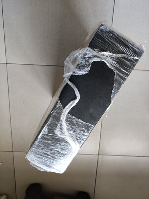 ROG魔霸5R游戏本|评测细节：讲讲看rog魔霸5r值得买吗？优缺点表现在哪里？