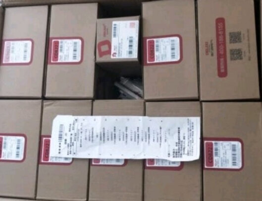 德力西(DELIXI)开关插座 822系列三孔插座16A  一位三插空调热水器电源插座 暗装 拉丝金  EE86S16/C