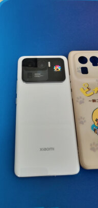 %title插图%num 小米11 Ultra 至尊 5G 骁龙888 2K AMOLED四曲面柔性屏 陶瓷工艺 12GB+256GB 黑色 游戏手机