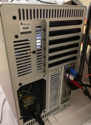 买家释疑乔思伯c2白色怎么样,买家释疑乔思伯c2白色机箱怎么样?