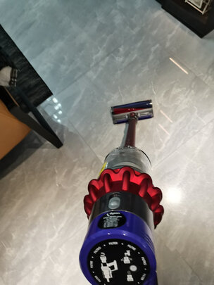 戴森(Dyson) V10 Fluffy Extra手持无线吸尘器 除螨 宠物 家庭适用