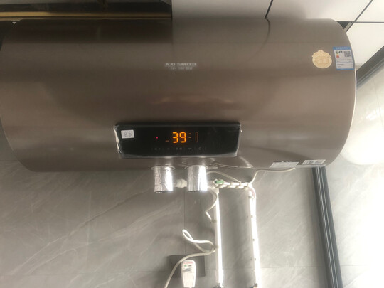 史密斯60升电热水器 家用超薄双胆扁桶  智能 大屏触控 双擎速热 储水式E60HGD一级能效 京品家电 金榜爆品