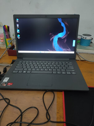 %title插图%num 联想 扬天威6-14【支持win7】锐龙六核R5/8G内存/512G固态/win10/金属机身皎洁银14英寸全高清屏商务笔记本
