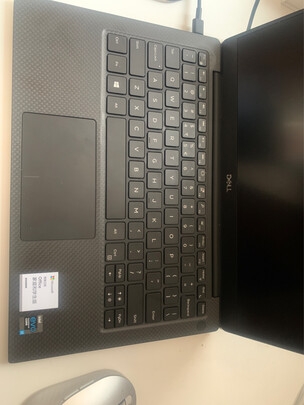戴尔DELL XPS13-9305 13.3英寸英特尔Evo轻薄本酷睿i7全面屏高端笔记本电脑(11代 16G 512G 锐炬显卡)银黑