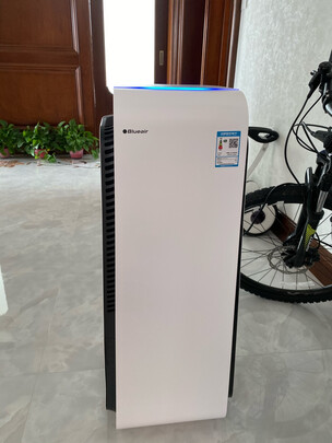 %title插图%num 布鲁雅尔(Blueair)空气净化器 智能菌盾7740i 除甲醛除细菌智能数显除二手烟雾霾 钢铁大白