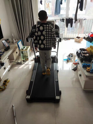 %title插图%num 立久佳跑步机家用智能可折叠走步机健身房运动器材JD600 10.1吋联网彩屏,自带按摩器(支持HUAWEI HiLink)