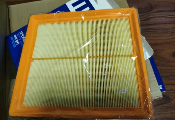 空气滤清器