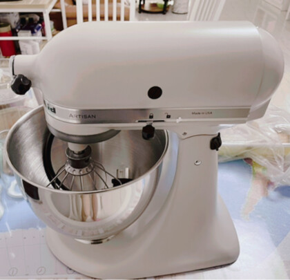 KitchenAid 5KSM150PSCMH到底好不好呀？清理方便吗？易于操控吗？