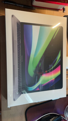 %title插图%num Apple MacBook Pro 13.3 八核M1芯片 16G 512G SSD 银色 笔记本电脑 轻薄本 Z11F
