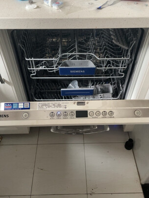 %title插图%num 西门子(SIEMENS) 12套大容量 嵌入式除菌洗碗机家用 双重烘干 高温洗涤 SJ634X00JC(含黑色门板)