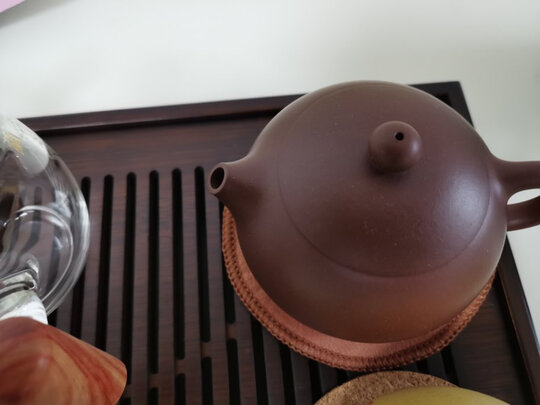 紫砂壶|用户揭秘藏壶天下老紫泥西施紫砂壶好吗,入手解密评测真相