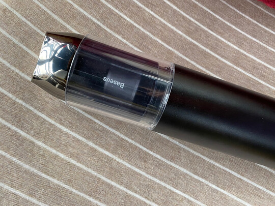车载吸尘器