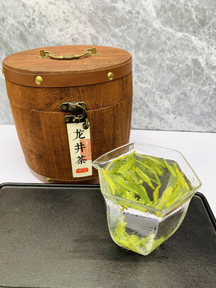 三,陈一凡龙井茶250g(白)网友对比评测