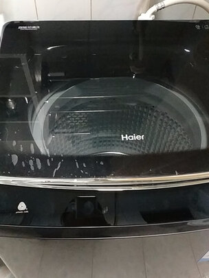 %title插图%num 海尔(Haier)波轮洗衣机全自动 直驱变频电机 10KG超宽晶彩触控大屏 免清洗科技 EMB100B26Mate6U1