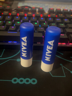护唇膏