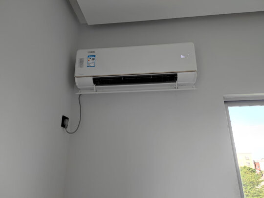 %title插图%num 美的(Midea) 新一级 焕新风 大1.5匹京东小家智能家电变频冷暖壁挂式 新风空调 以旧换新 KFR-35GW/N8MKA1