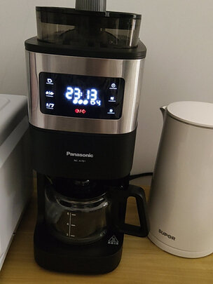 松下（Panasonic）咖啡机磨粉机磨豆机咖啡机家用咖啡壶煮咖啡机自动清洁 NC-A701 黑色