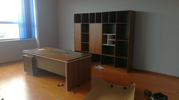 中伟老板桌办公桌|中伟老板桌办公桌怎么样？亲身体验告知你实情！