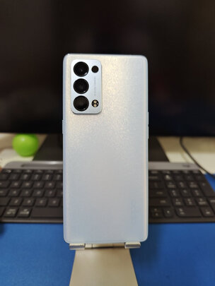 OPPO Reno6 Pro+ 12+256GB 夏日晴海 5000万四摄 索尼IMX766 骁龙870 旗舰拍照 5G手机