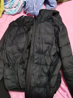 儿童羽绒服