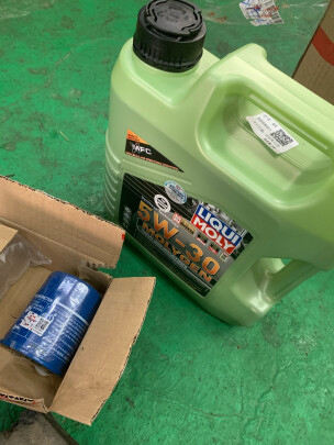 %title插图%num 力魔(LIQUI MOLY)德国原装进口 魔法基因机油 5W-40 SN A3/B4 4L 汽车用品