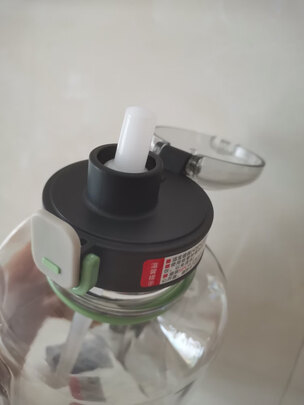 运动水壶