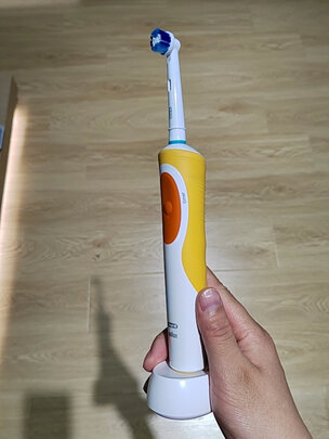 电动牙刷