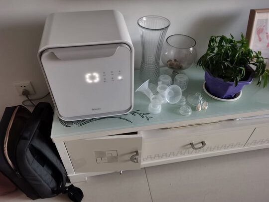 奶瓶消毒器
