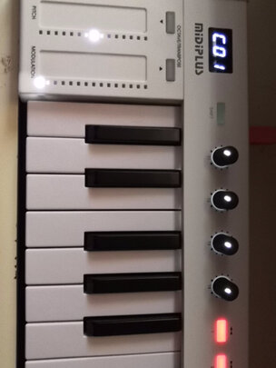 MIDI键盘