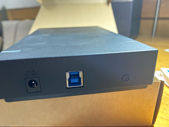 三,飚王(ssk)c326/c370移动硬盘盒网友对比评测